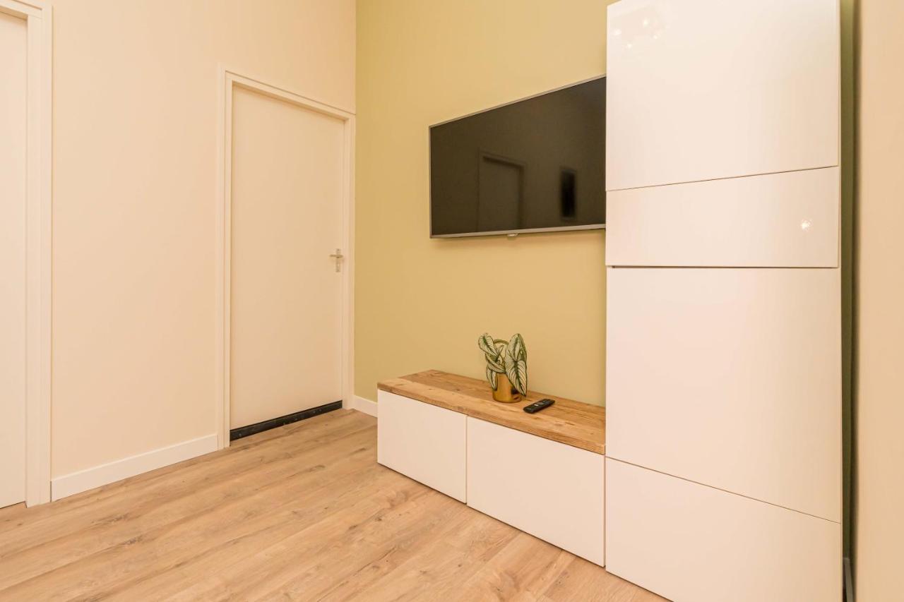 Vier Koningen Apartment Zierikzee Bagian luar foto