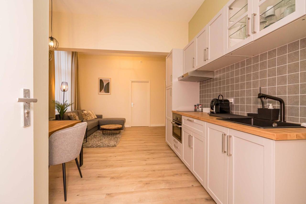 Vier Koningen Apartment Zierikzee Bagian luar foto